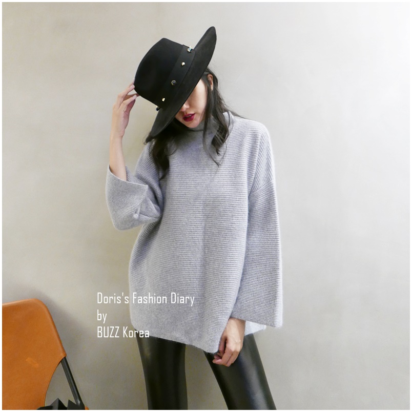 ♣ 小立領寬版毛料造型毛衣 黑色/灰色