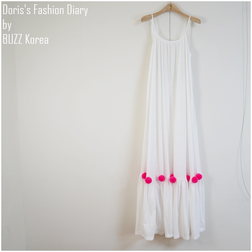 ♣ D003 Doriss Fashion Diary 訂製PomPom大湯圓大U露背長洋裝
